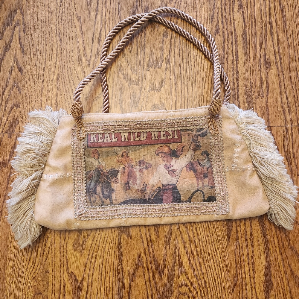 Vintage Pulvermacher Design handbag.